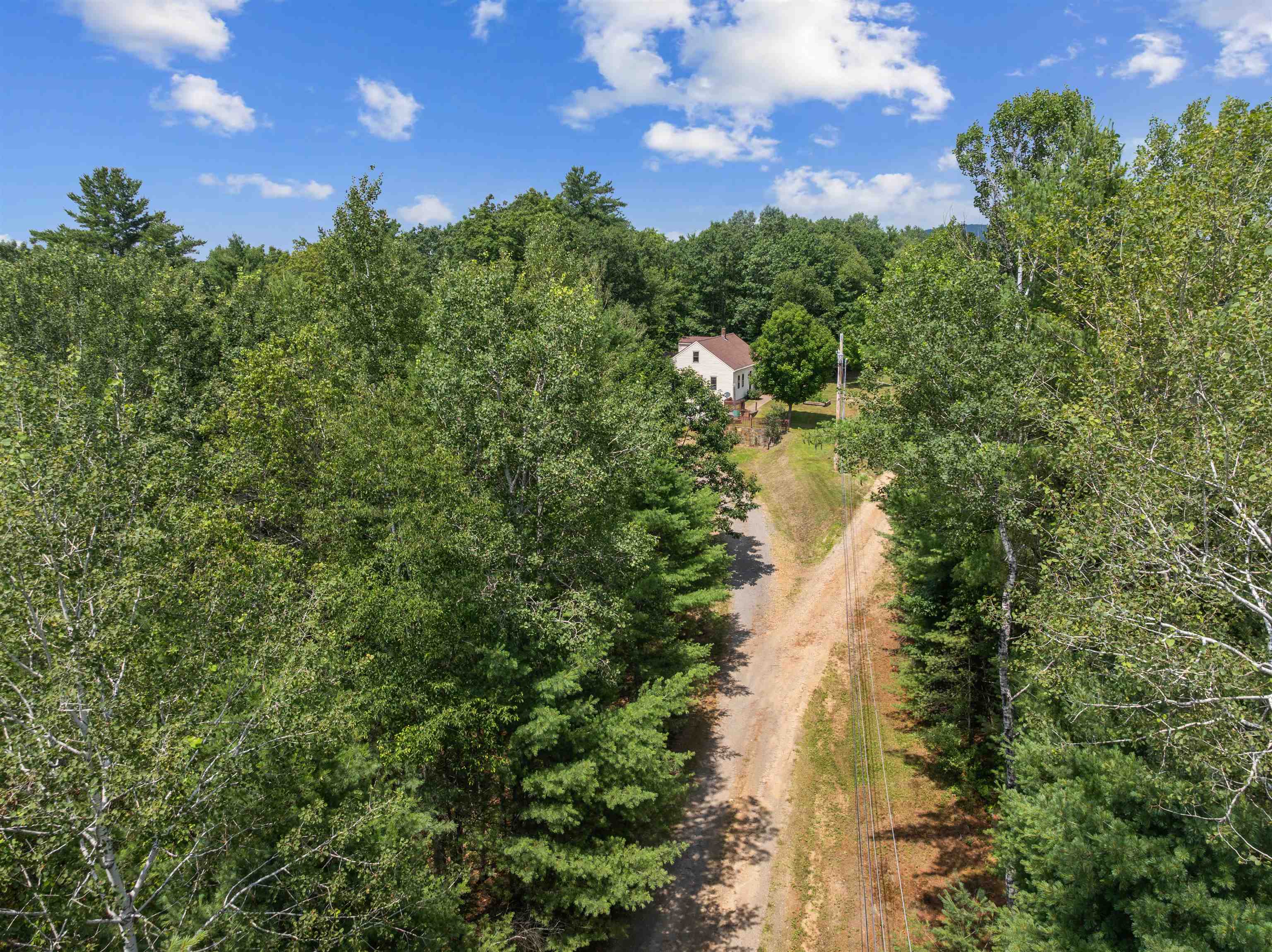 8 Jodi Drive Belmont, NH 03220 - Photo 16 of 34