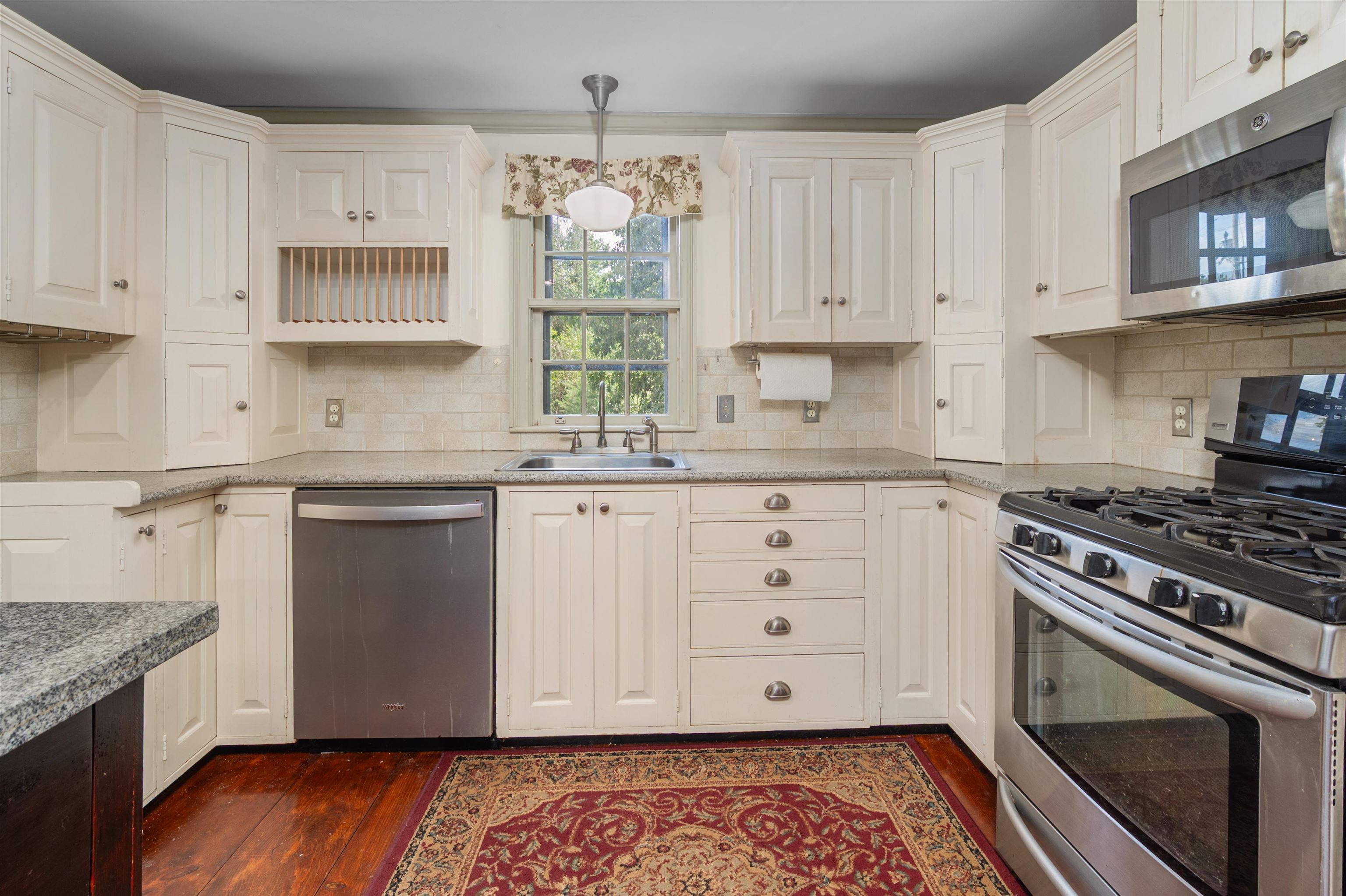 8 Jodi Drive Belmont, NH 03220 - Photo 23 of 34