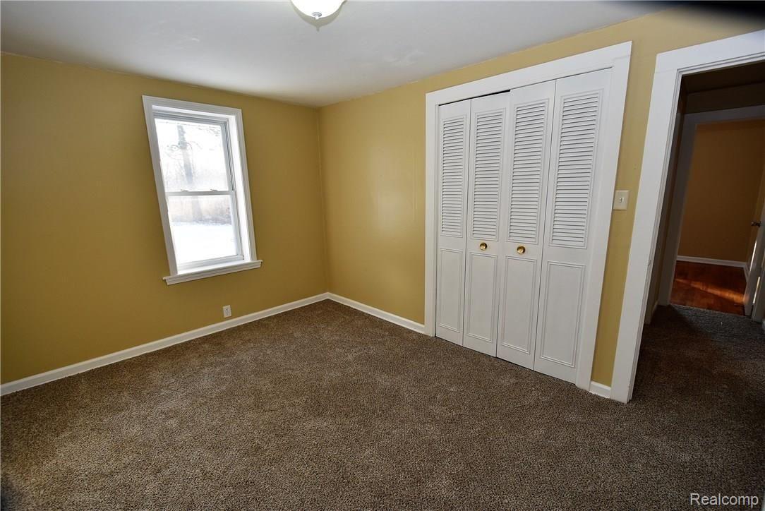 3412 South Center Road Burton, MI 48519 - Photo 17 of 22 DSC_4259.JPG