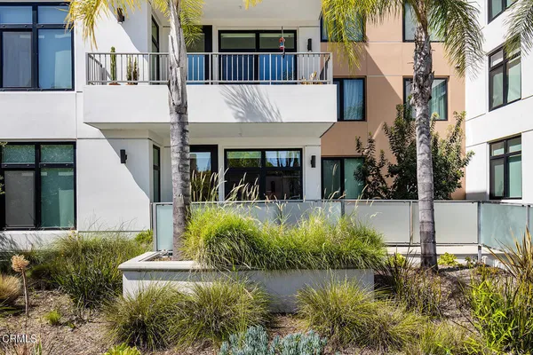 $869,000 | 399 East Del Mar Boulevard, Unit 107, Pasadena, CA 91101