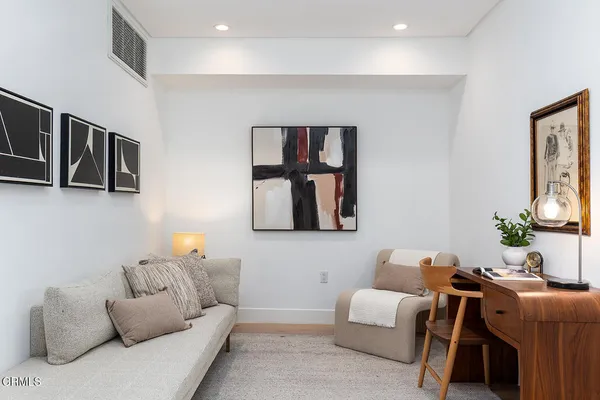 $869,000 | 399 East Del Mar Boulevard, Unit 107, Pasadena, CA 91101