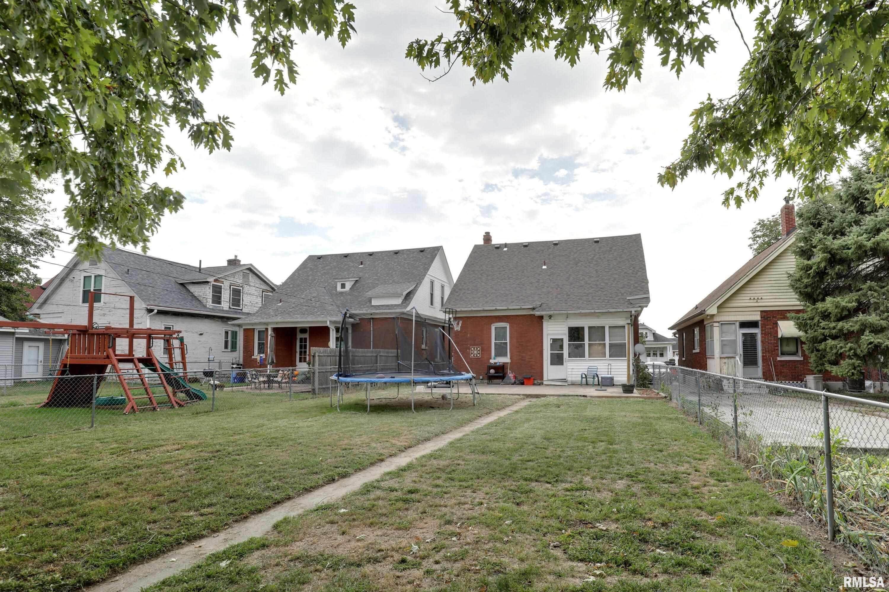 1109 Madison Street Quincy, IL 62301 - Photo 25 of 27