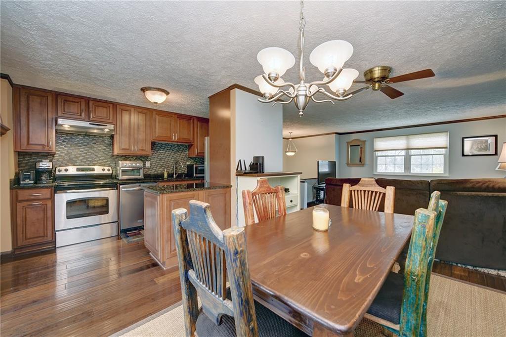 281 Allison Road Gibsonia, PA 15044 - Photo 8 of 25 Gallery Image 8