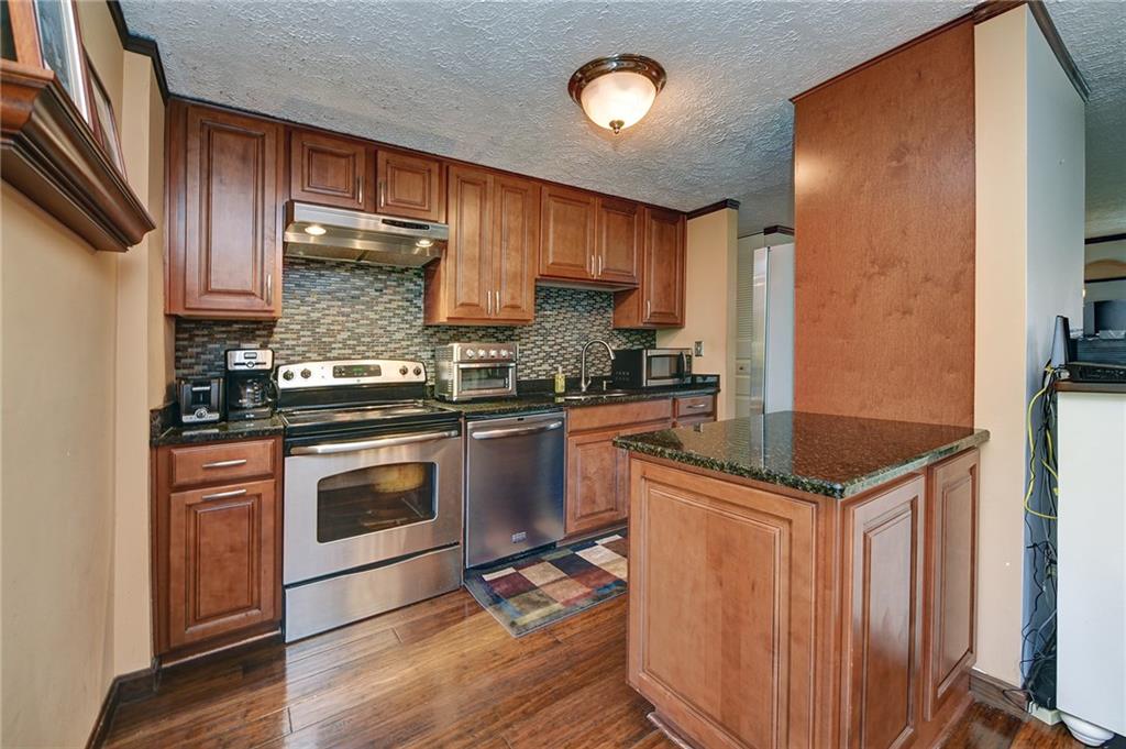 281 Allison Road Gibsonia, PA 15044 - Photo 9 of 25 Gallery Image 9