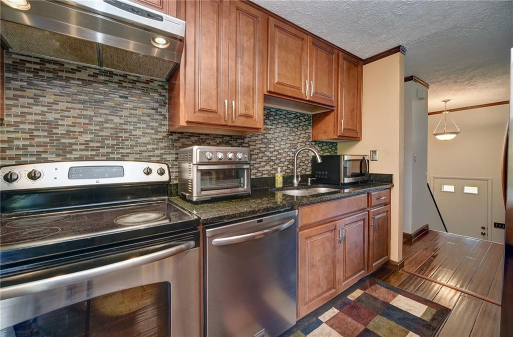 281 Allison Road Gibsonia, PA 15044 - Photo 10 of 25 Gallery Image 10