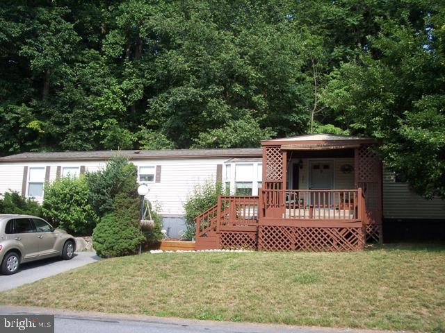 131 Sun Valley Road Elizabethtown, PA 17022 - Photo 1 of 32 Gallery Image 1