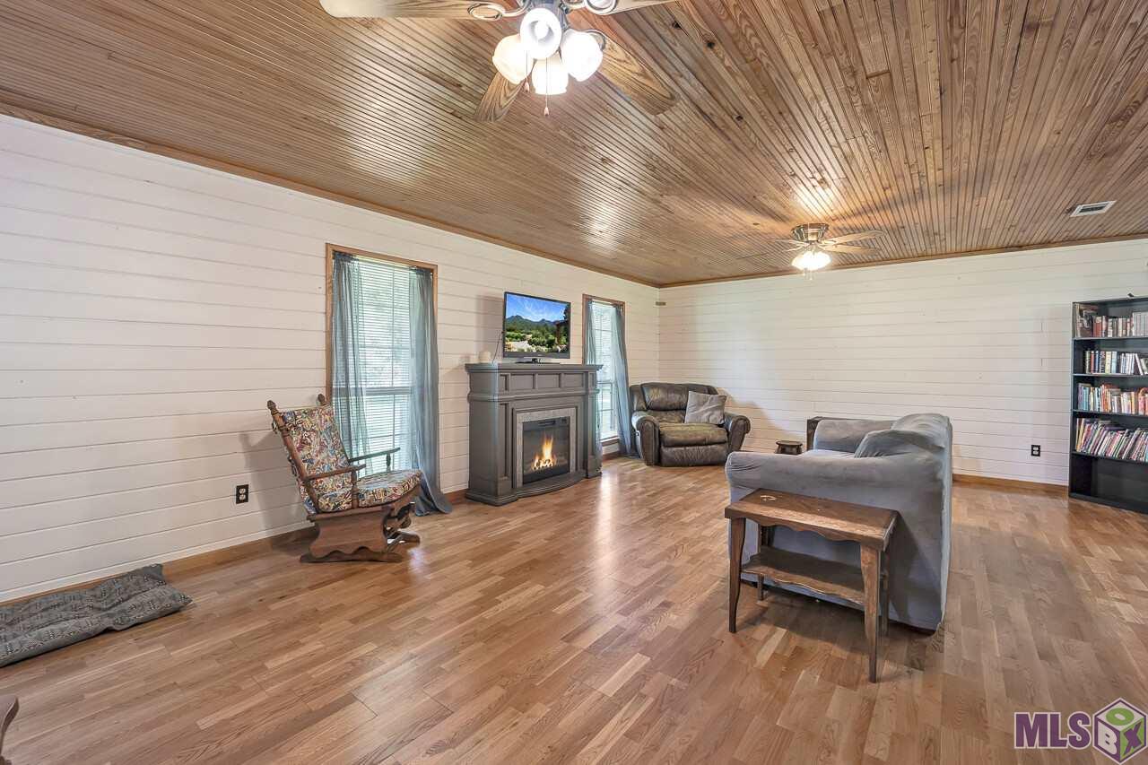 14420 Salt Dome Road Walker, LA 70785 - Photo 9 of 26 Gallery Image 9