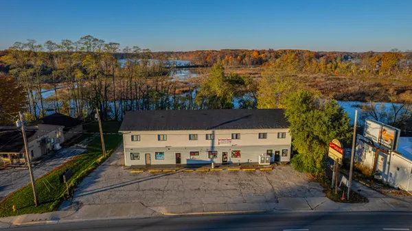 $1,500 | 410 Pine Lake Avenue, Unit D, La Porte, IN 46350