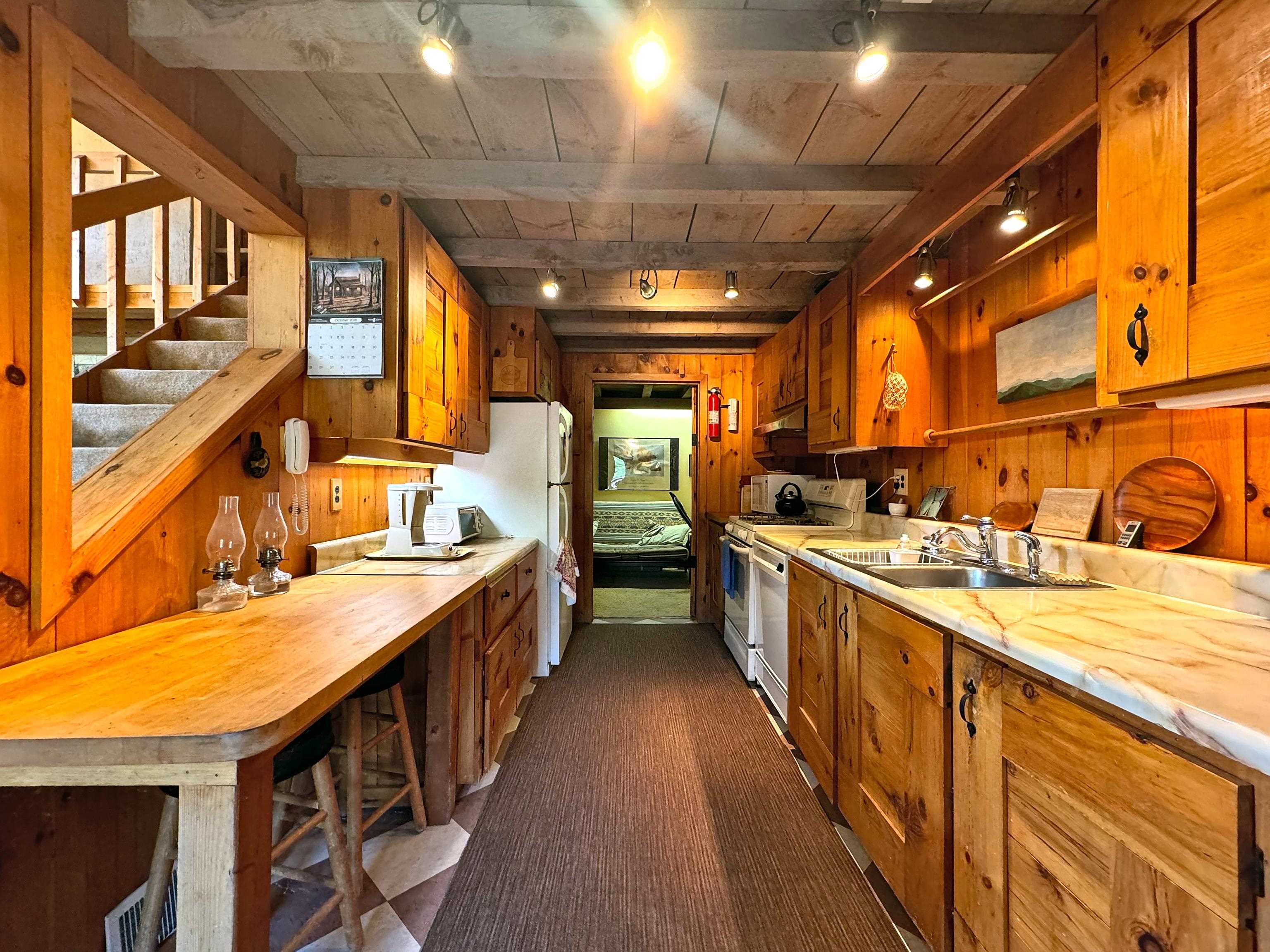 151 Mountainview Road Sandgate, VT 05250 - Photo 11 of 42 Gallery Image 11