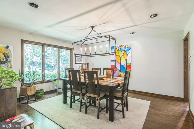 $1,099,000 | 113 Sparrow Hawk Lane, Chadds Ford, PA 19317