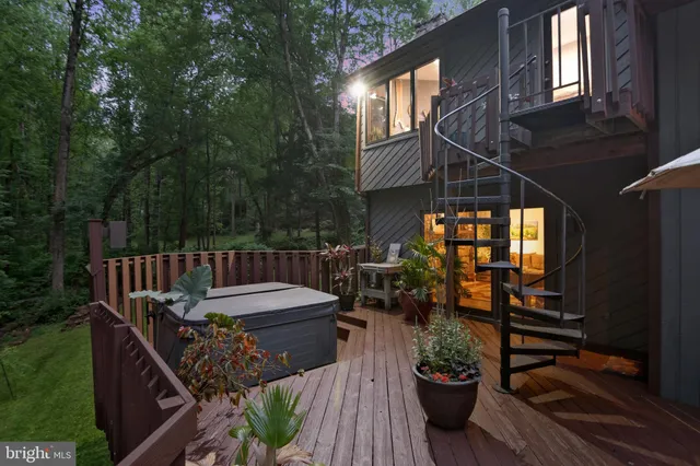 $1,099,000 | 113 Sparrow Hawk Lane, Chadds Ford, PA 19317