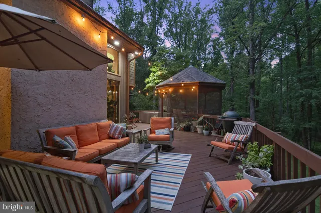 $1,099,000 | 113 Sparrow Hawk Lane, Chadds Ford, PA 19317