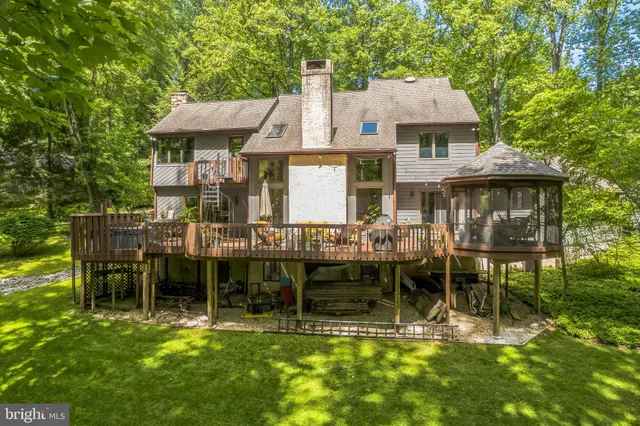 $1,099,000 | 113 Sparrow Hawk Lane, Chadds Ford, PA 19317