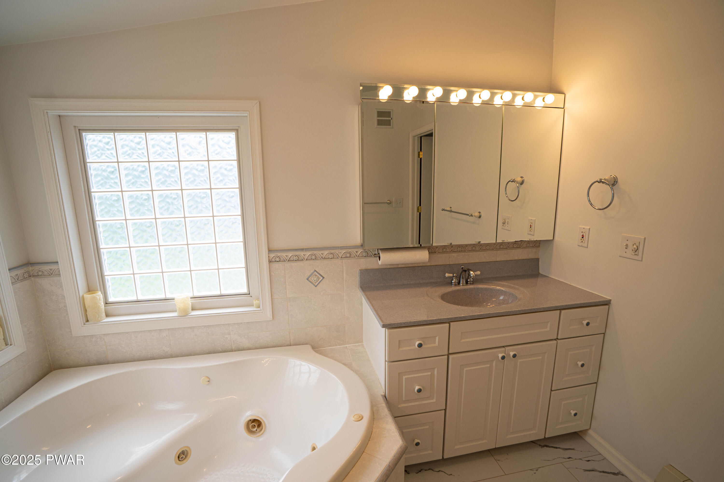 1111 Advent Road Lake Ariel, PA 18436 - Photo 39 of 87