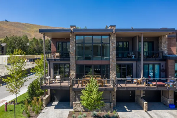 $4,135,000 | 2905 Lahontan Lane, Unit 2905, Sun Valley, ID 83353