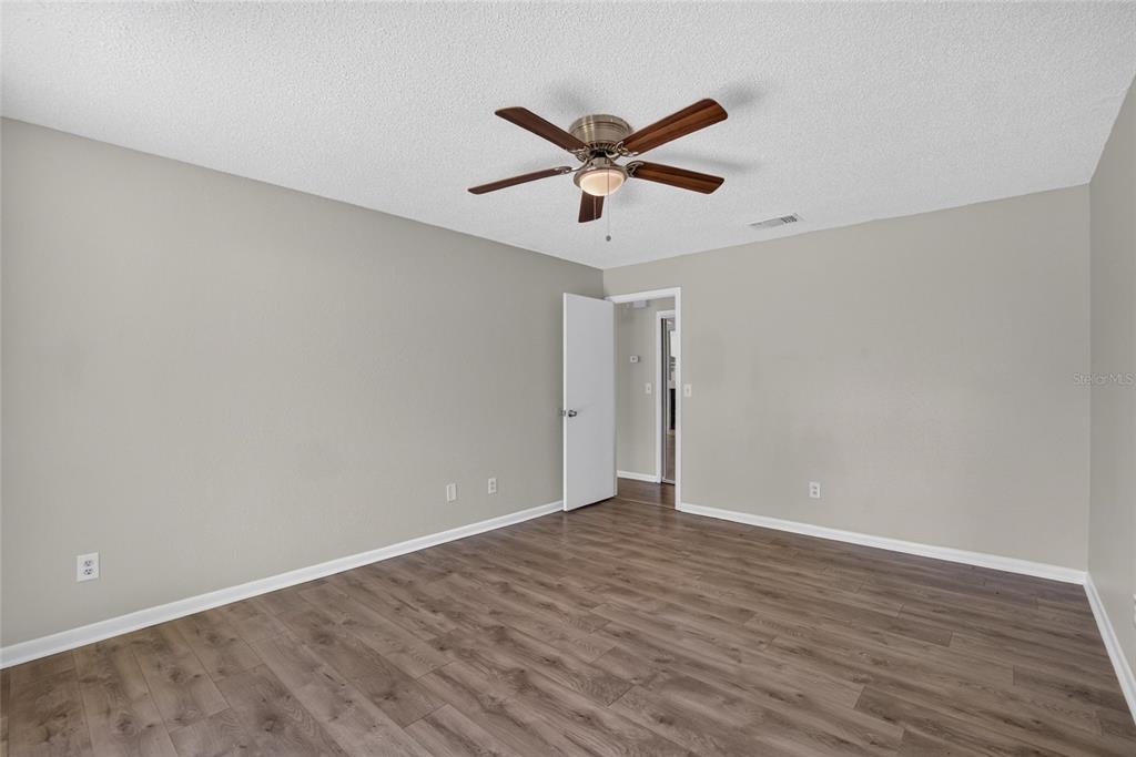 1206 Sail Way Valrico, FL 33594 - Photo 31 of 46