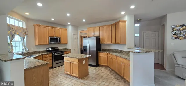 $739,900 | 13005 Firestone Court, Silver Spring, MD 20904