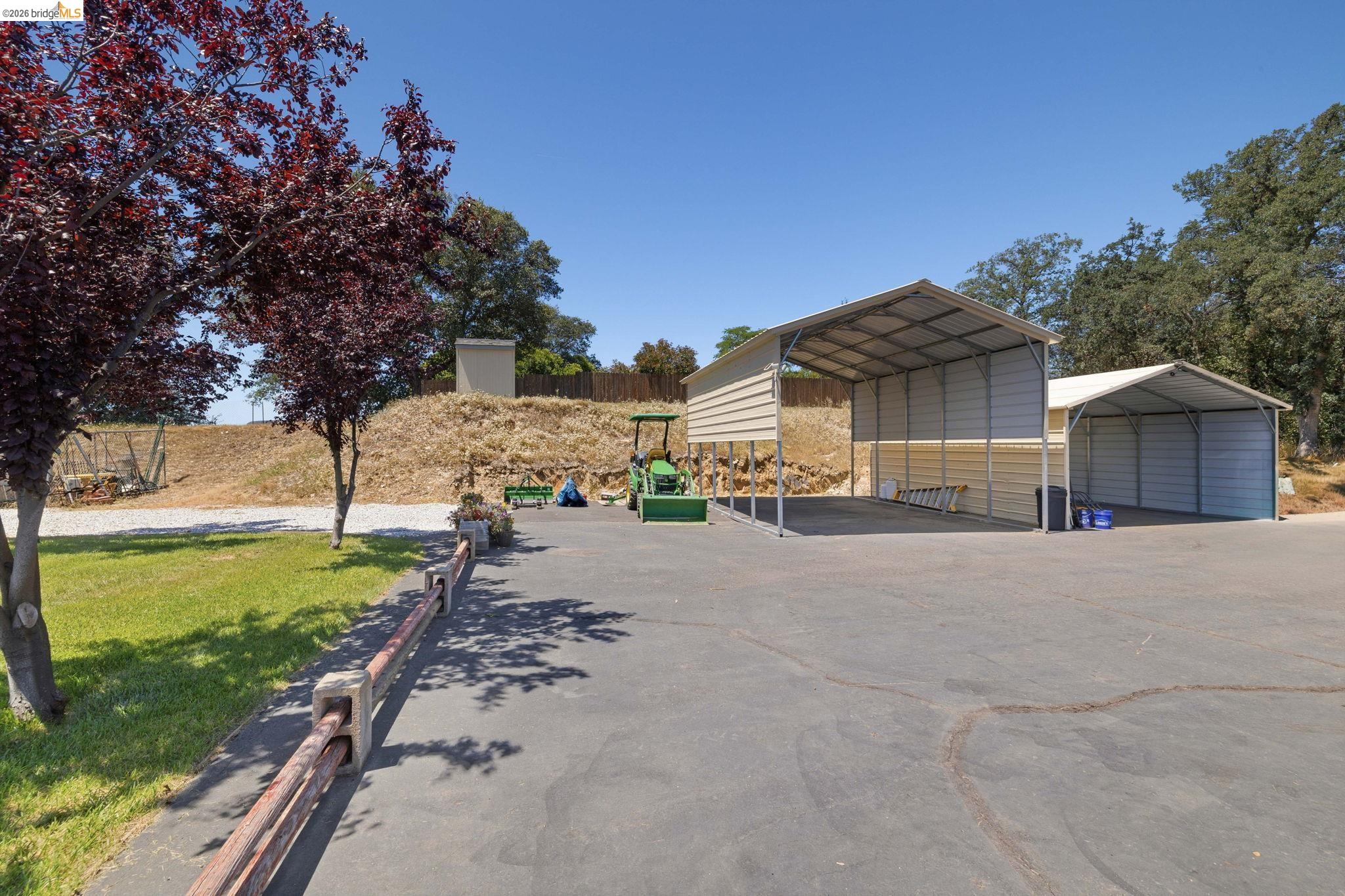 10141 Bell Mooney Road Jamestown, CA 95327 - Photo 41 of 65