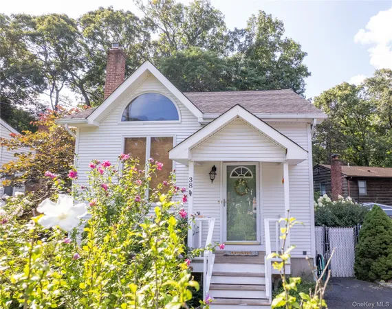 $449,000 | 38 Montauk Road, Sound Beach, NY 11789
