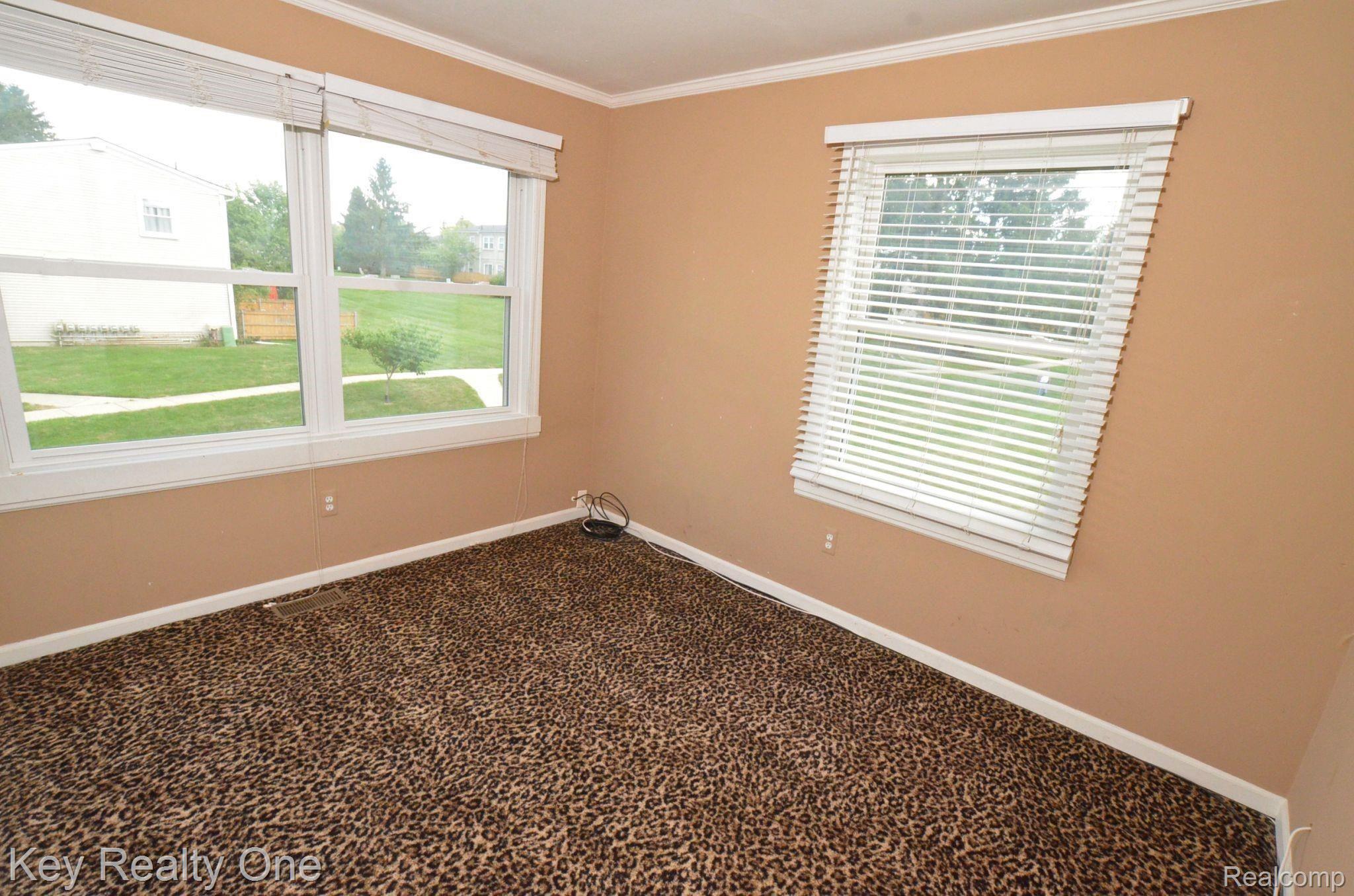1133 Marquette Court, Unit 48 Rochester, MI 48307 - Photo 12 of 15 image007.jpg