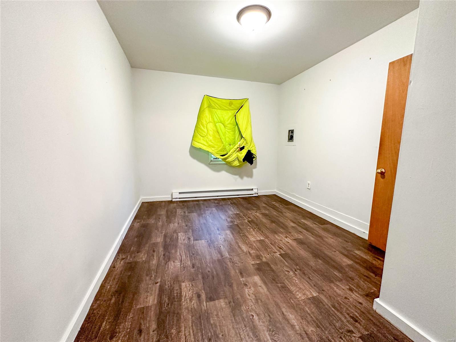 1024 Vandalia Road Hillsboro, IL 62049 - Photo 11 of 13 Gallery Image 11