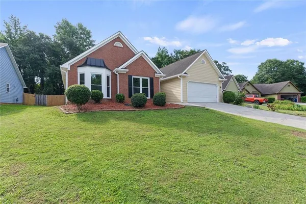 $400,000 | 4680 Sterling Oaks Court, Lilburn, GA 30047