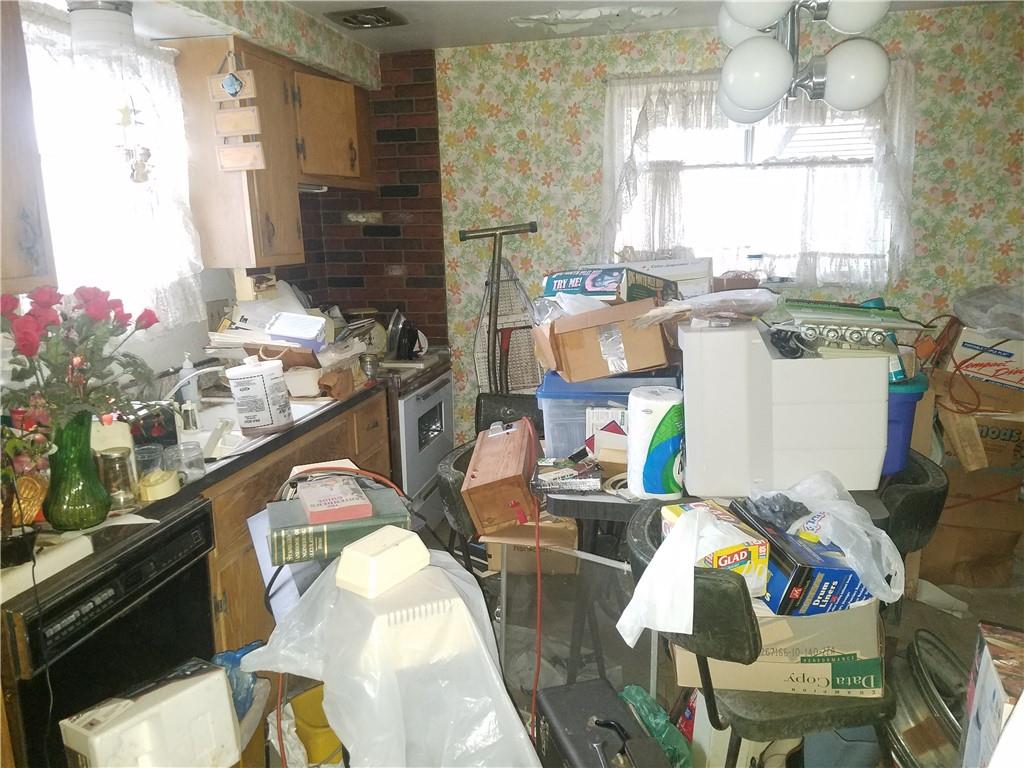 169 B Baldwin Road Carnegie, PA 15106 - Photo 6 of 21 Gallery Image 6