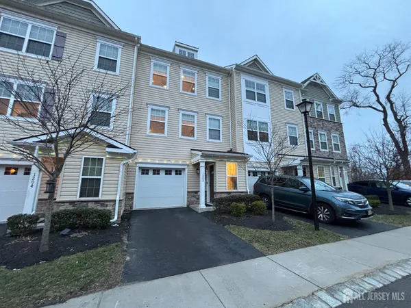 $3,400 | 1205 Hights Farm Road North, Monroe Township, NJ 08831