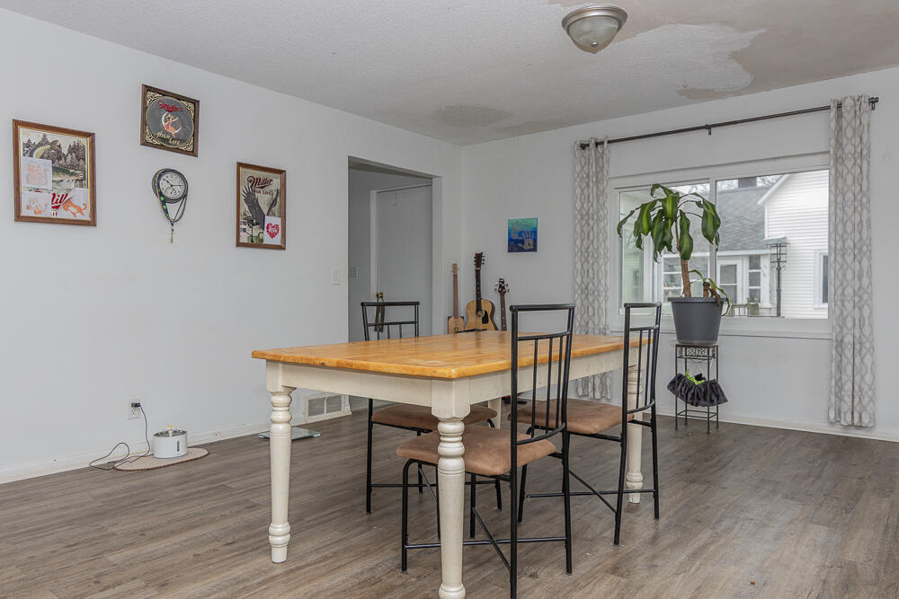 401 West St Marys Street Decatur, MI 49045 - Photo 8 of 23 Dining a