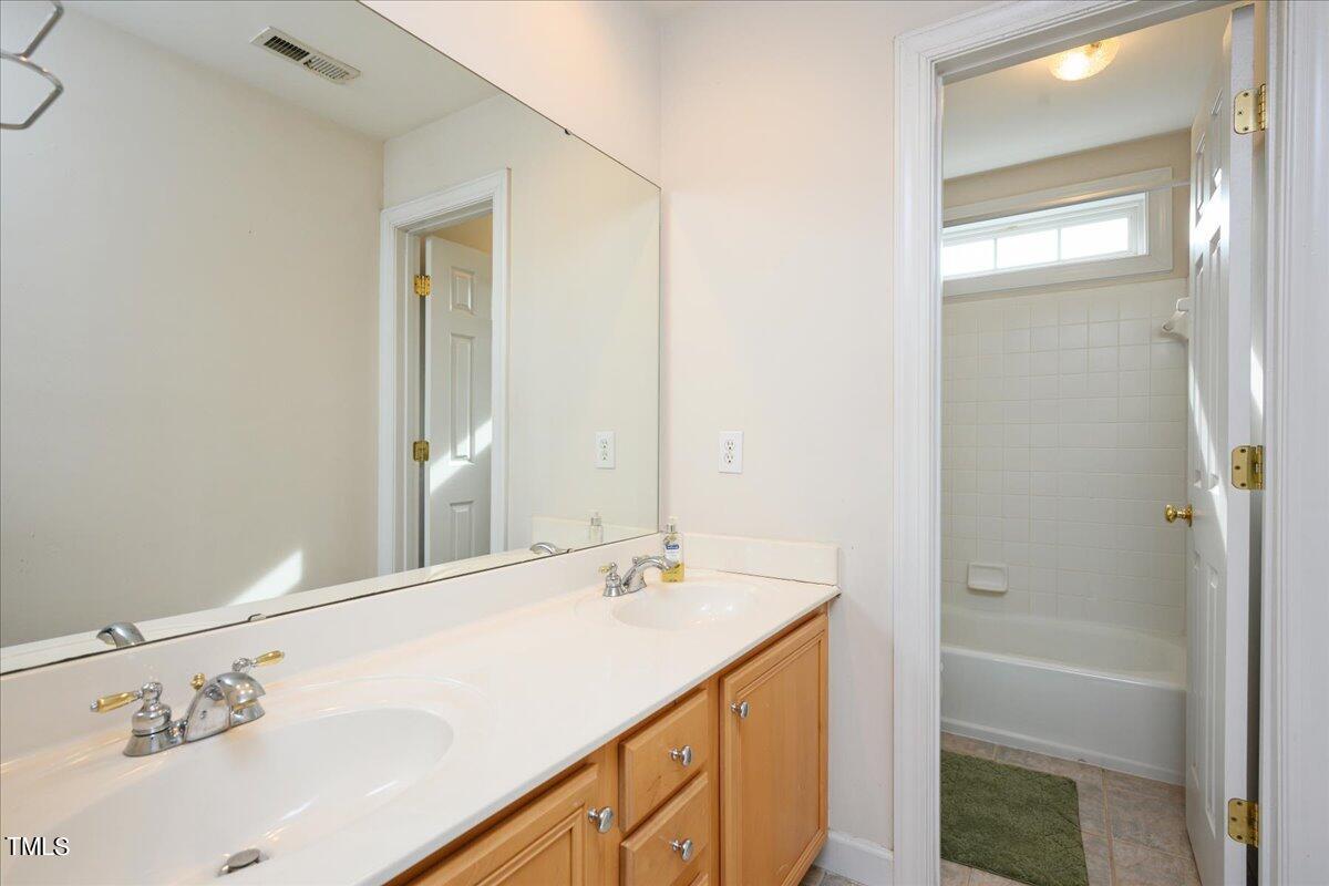 12204 Penrose Trail Raleigh, NC 27614 - Photo 27 of 36 31-- 73