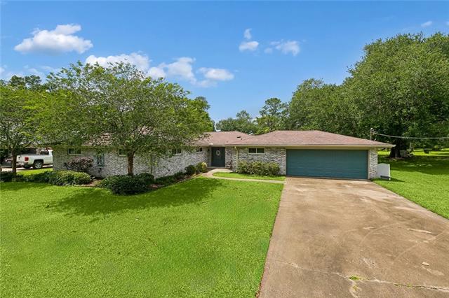 258 Plantation Road Hahnville, LA 70057 - Photo 2 of 24