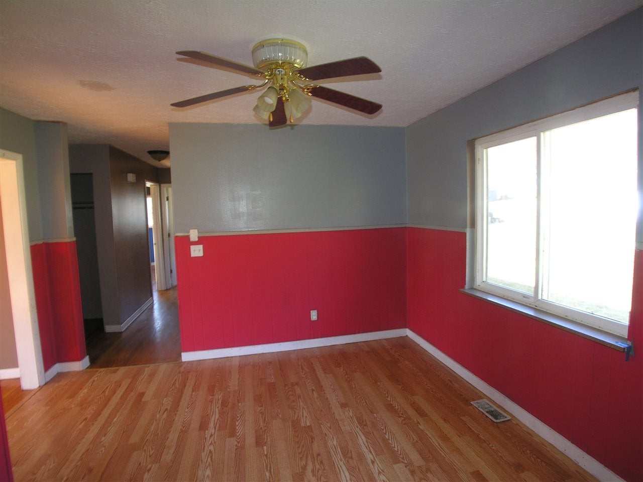 5287 Sandhill Road Point Pleasant, WV 25550 - Photo 6 of 26 Gallery Image 6
