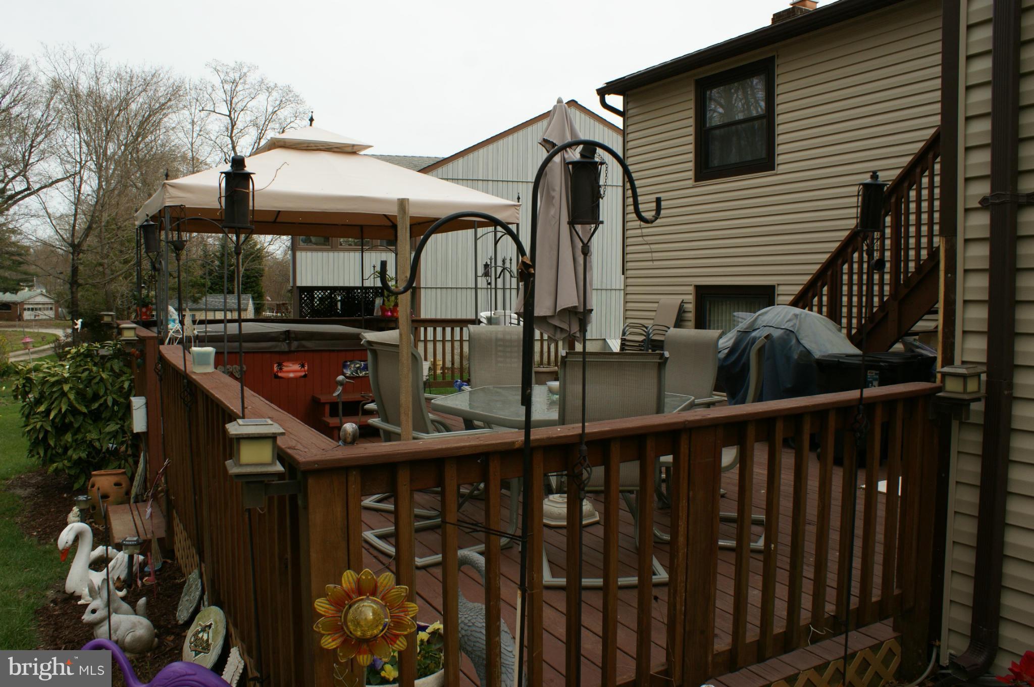 8 Woody Road Baltimore, MD 21221 - Photo 4 of 30 Exterior (Rear)