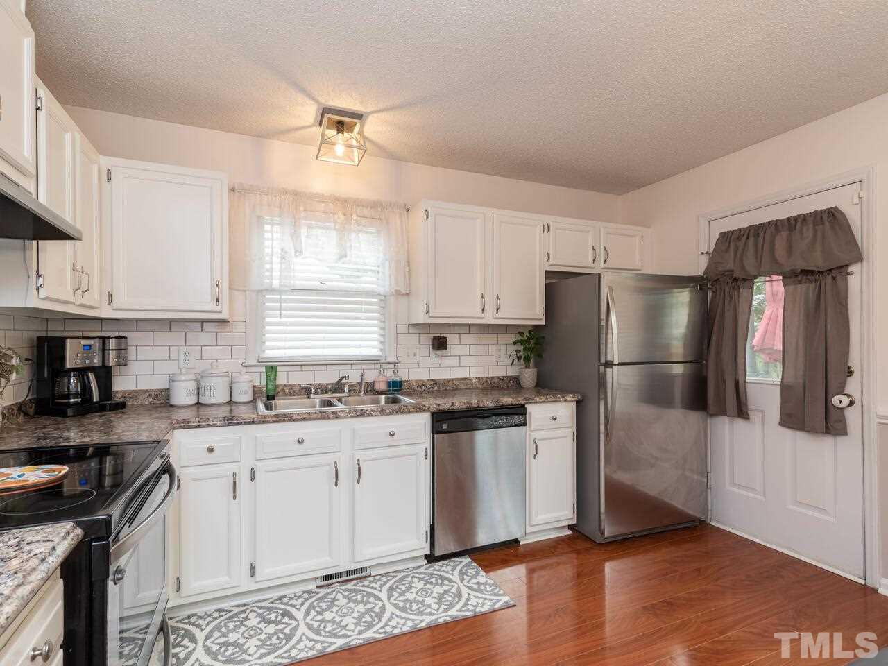3716 East Jameson Road Raleigh, NC 27604 - Photo 8 of 27