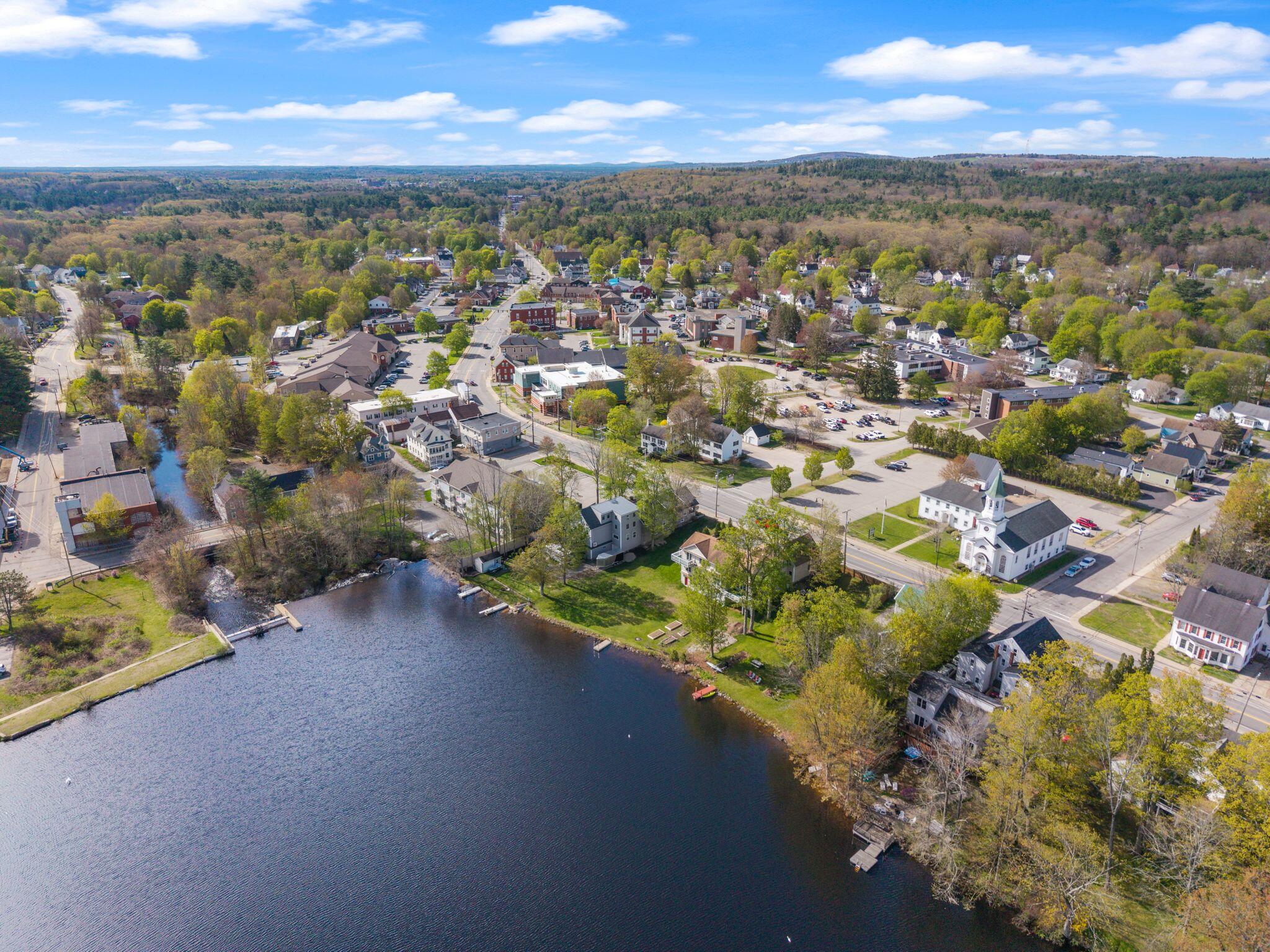 428 Main Street Springvale, ME 04083 - Photo 10 of 63
