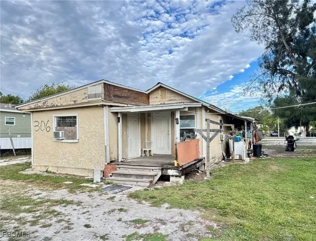 $239,900 | 306 13th Street Southeast, Immokalee, FL 34142