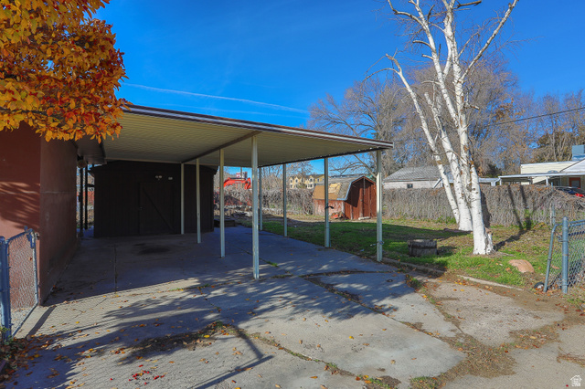 486 15th Street Ogden, UT 84404 - Photo 8 of 40