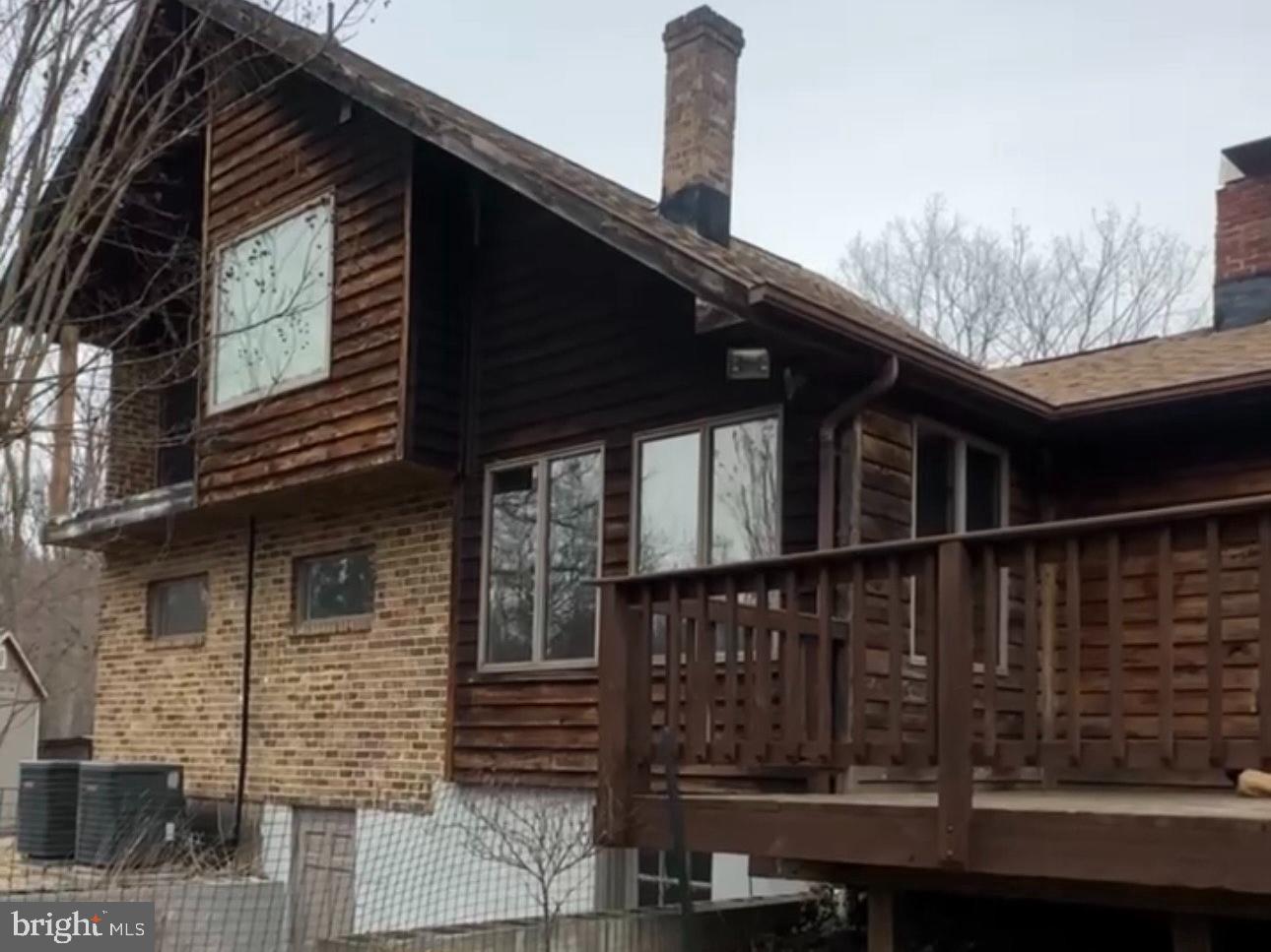 146 Lizzie Mills Road Castleton, VA 22716 - Photo 2 of 19 Back of home