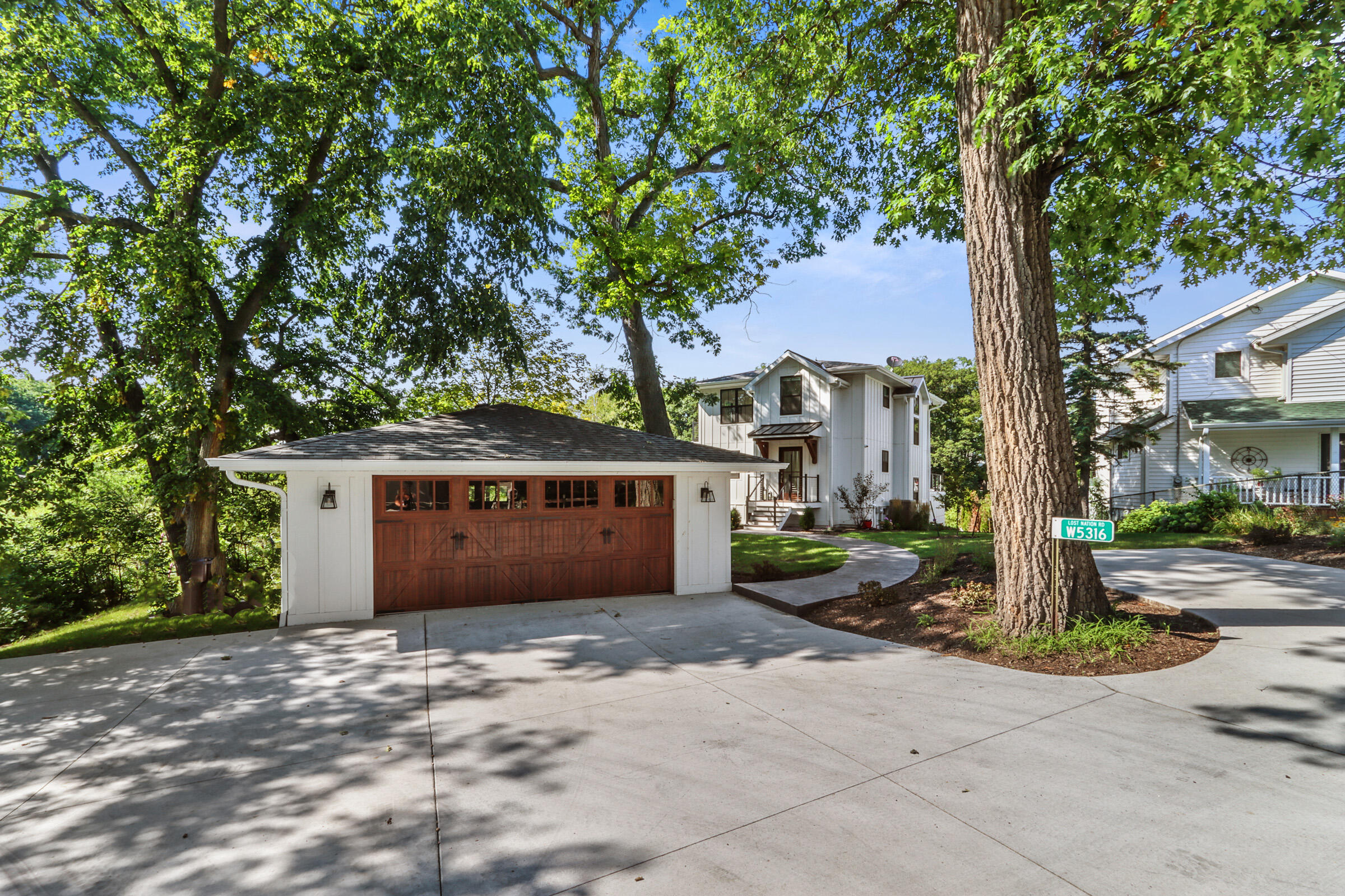 W5316 Lost Nation Road, La Grange, WI 53121 Compass