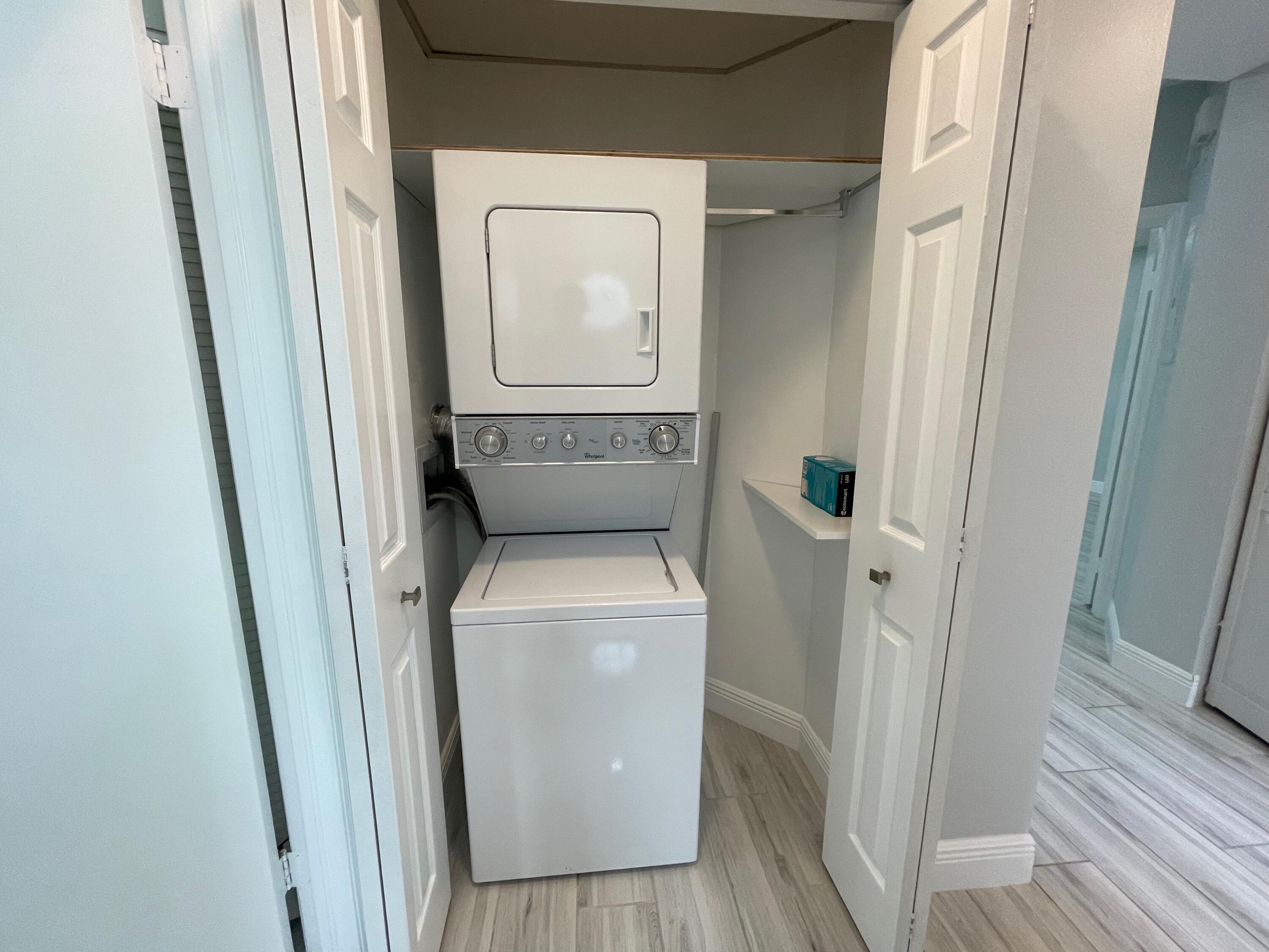 6526 Via Regina Boca Raton, FL 33433 - Photo 12 of 16 IMG_1263