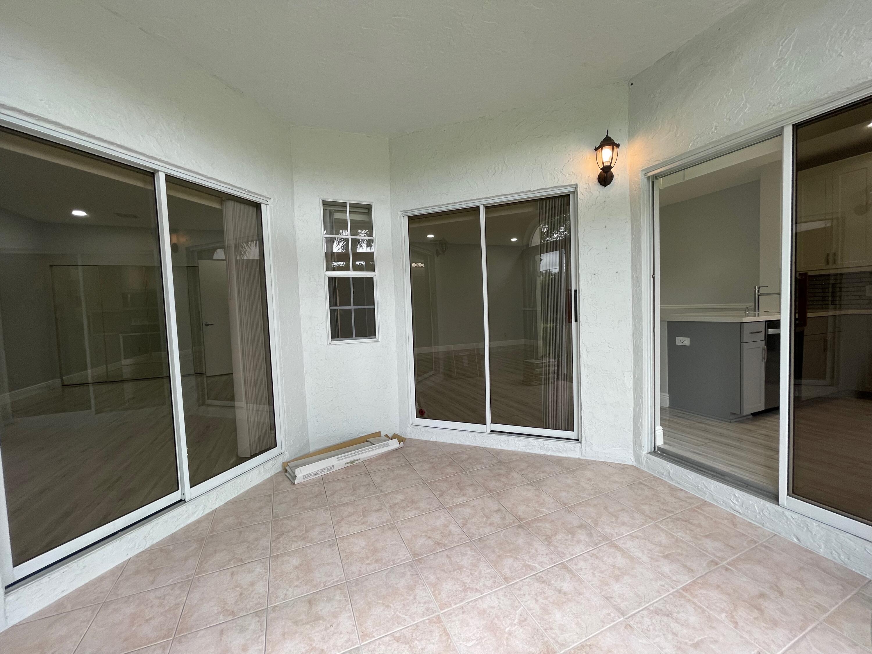 6526 Via Regina Boca Raton, FL 33433 - Photo 7 of 16 IMG_1279