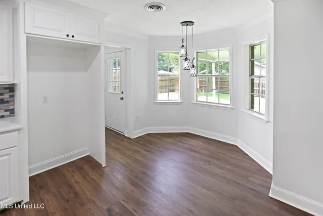 $300,000 | 111 Hickory Hill Place, Brandon, MS 39042