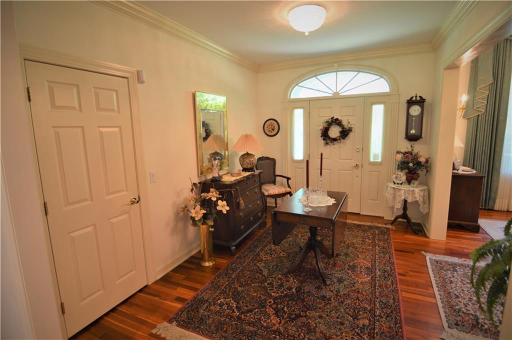 275 Ward Hill Road Unity, ME 04988 - Photo 10 of 34 Entrance room via front door.
