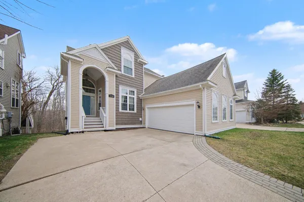 $3,950 | 1495 Chapleau Drive, Ann Arbor, MI 48103