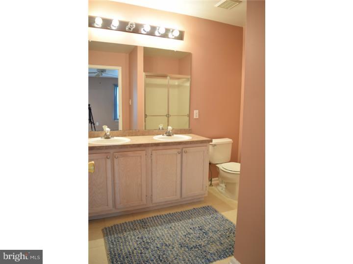 979 Honeysuckle Road Williamstown, NJ 08094 - Photo 19 of 25 Gallery Image 19