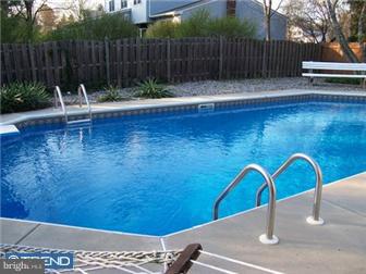 23 Wolfpack Road Hamilton, NJ 08619 - Photo 3 of 11
