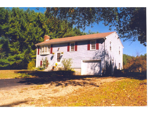11 Kilsyth Road Norton, MA 02766 - Photo 1 of 11 Gallery Image 1
