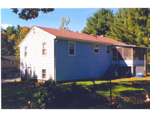 11 Kilsyth Road Norton, MA 02766 - Photo 3 of 11 Gallery Image 3