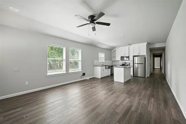 $1,325 | 910 North Throckmorton Street, Unit 914, Sherman, TX 75090