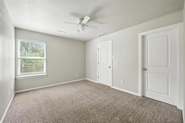 $1,325 | 910 North Throckmorton Street, Unit 914, Sherman, TX 75090